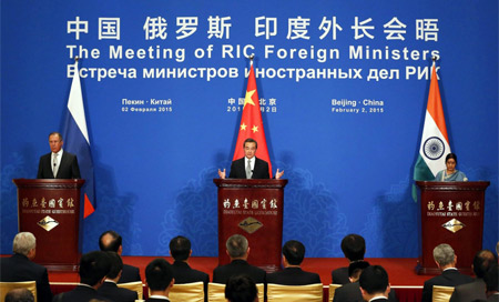 RIC Cancilleres Cancilleres de Rusia, China e India analizan temas cruciales en Pekín